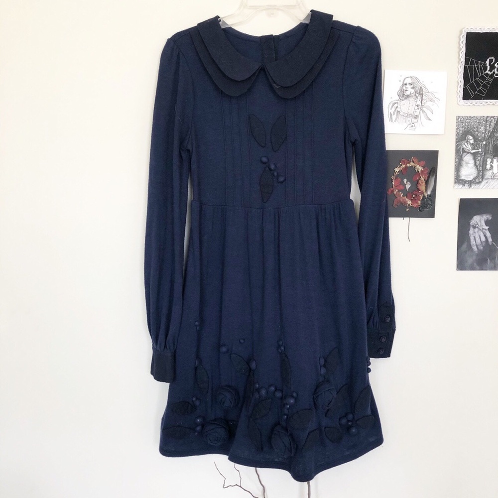 Vintage Collared Wool Dress With Roses